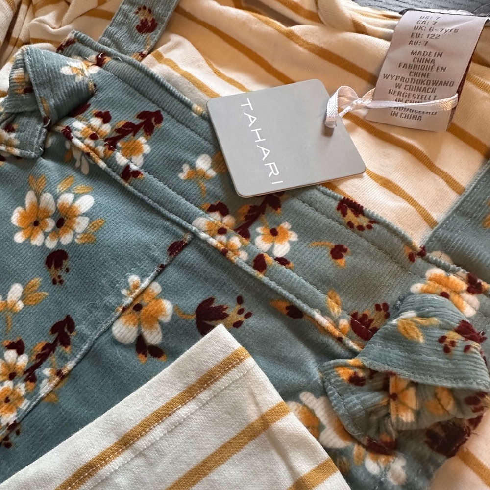 TAHARI Girls 2-Piece Matching Set - Corduroy Jumper Size 7